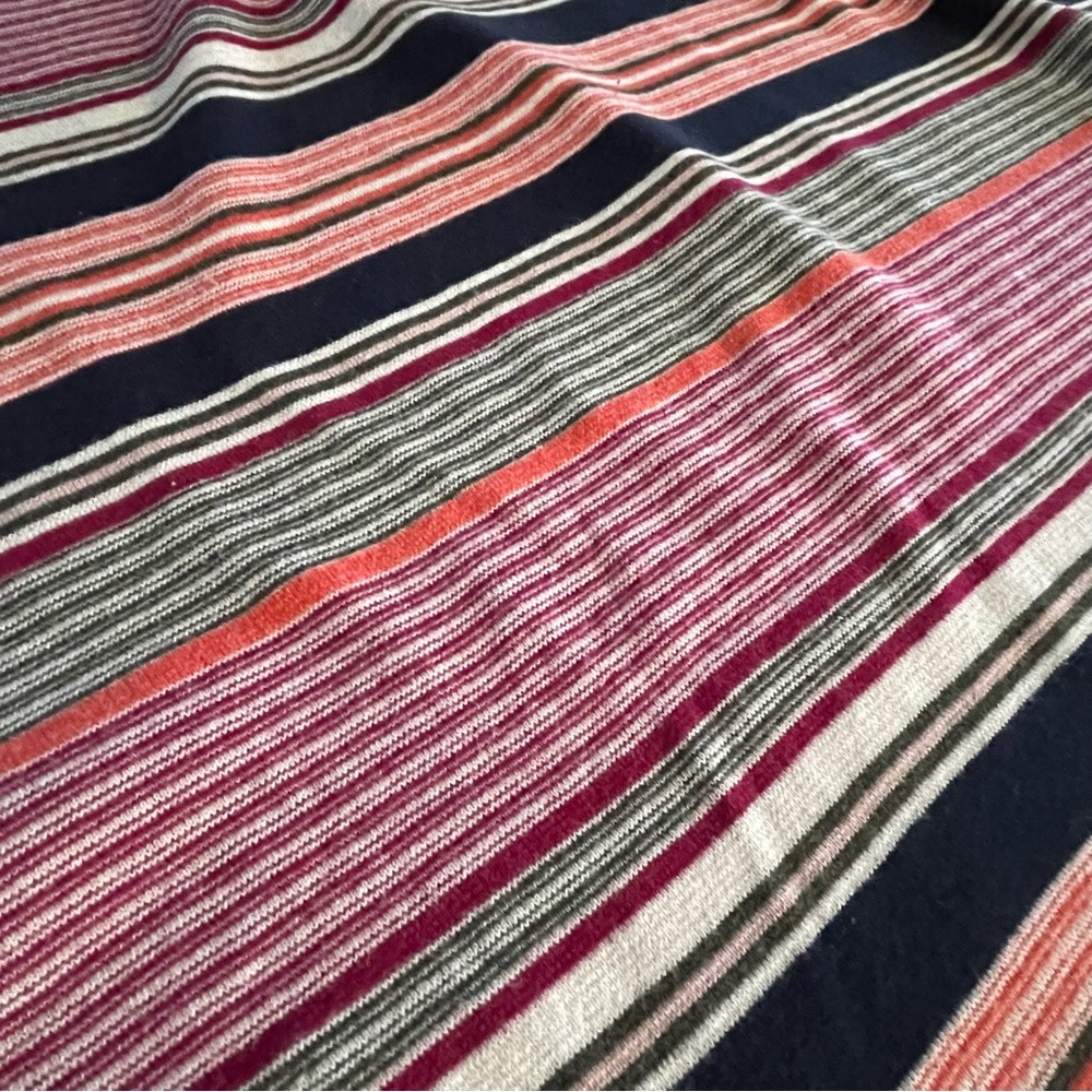 Gap extra large knit striped scarf / wrap - Picture 7 of 7